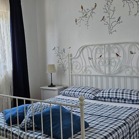 Holiday Home Marina Каштелир Экстерьер фото