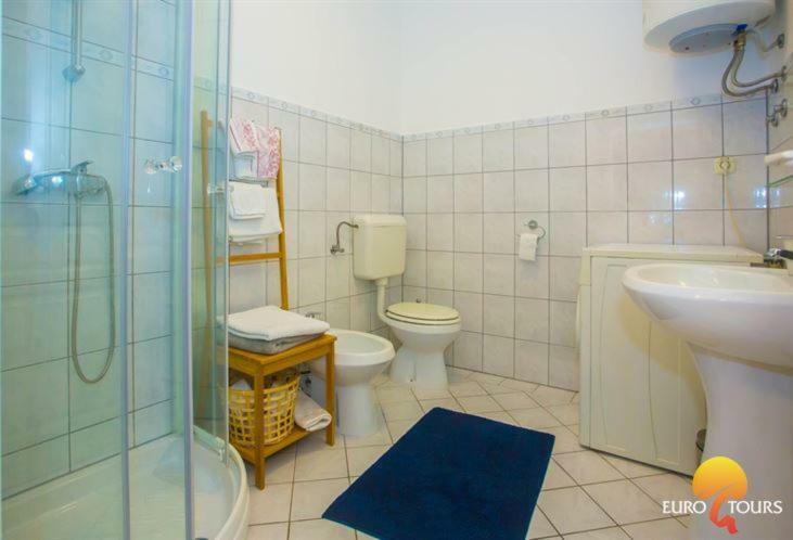 Holiday Home Marina Каштелир Экстерьер фото